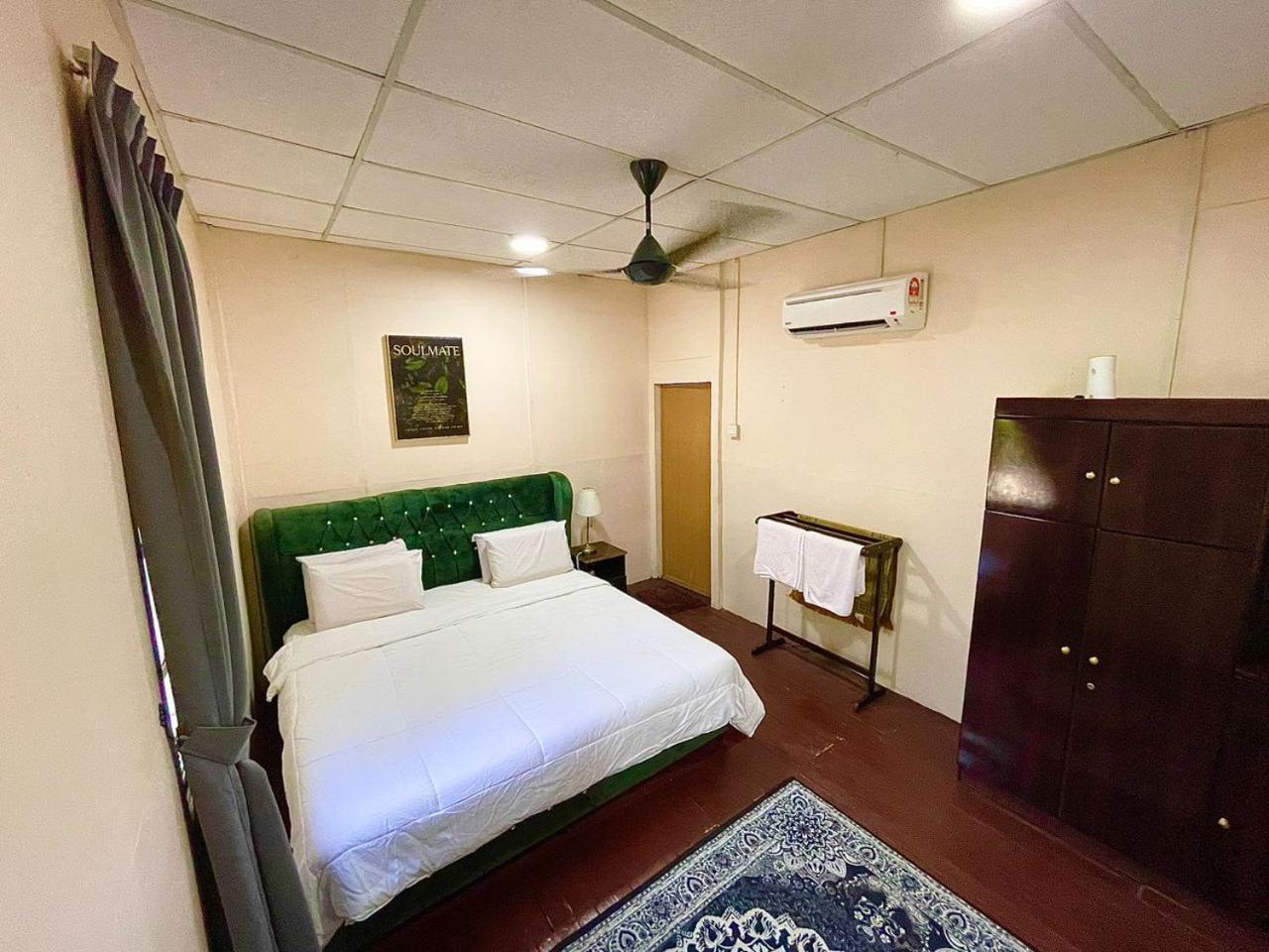 Dgeting Beach Resort Tumpat Exterior foto